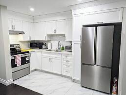 Cozy 2-bedroom House Rental in Brampton's Mount Pleasant