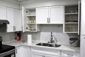 Cozy 2-bedroom House Rental in Brampton's Mount Pleasant