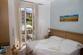 HOTEL LAURO