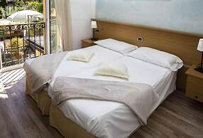 HOTEL LAURO