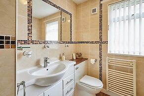 Host Stay The Garden Flat Seahouses