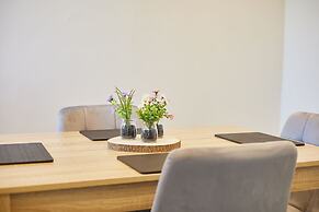 Host Stay Highwood Avenue