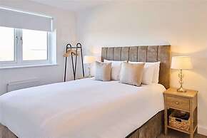 Host Stay Abbey View House