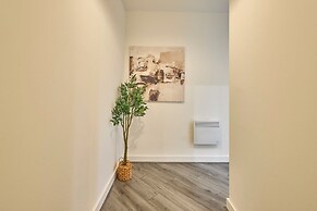 Host Stay 18 Queens Court