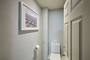 Host and Stay Sea View