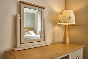 Host Stay Toad Cottage