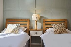 Host Stay Toad Cottage