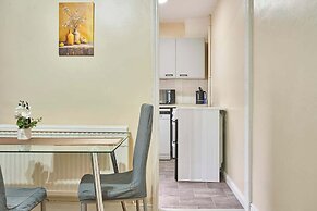 Host Stay Dover Retreat