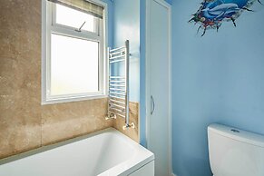 Host Stay - The Lodge High House