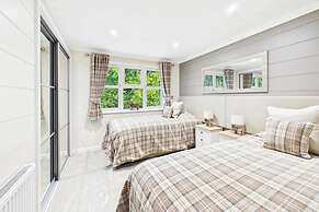 Host Stay Highland Cottage