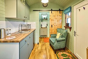 Host Stay Curlews Rest