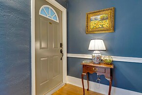 Historic Lebanon Gem: Central Walkable Location!