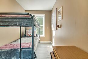 Waterfront Home w/ Access to Lake Anasagunticook!