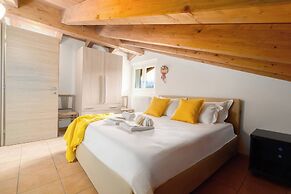 Serenity Como Lake View Apartment With Pool