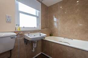 Near Beach - Pets - Bbq - Fireplace - Sleeps 10