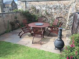 Near Beach - Pets - Bbq - Fireplace - Sleeps 10
