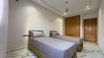 Charm Apartment Near Rabat and Beach