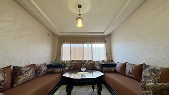 Charm Apartment Near Rabat and Beach