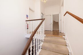 Detached House with Sea Views & Parking