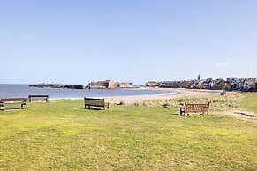 Detached House with Sea Views & Parking
