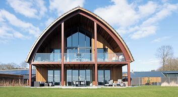 Private Wellness Haven by the Vecht