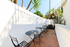 Muta House