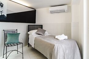 Muta House
