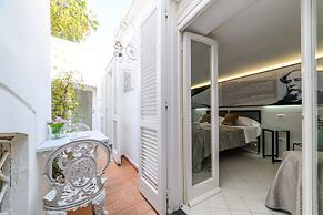 Muta House