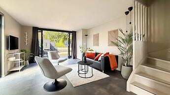 Modern Forest Home Near Beach