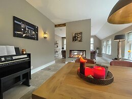 Farmhouse With Turkish Steam Bath
