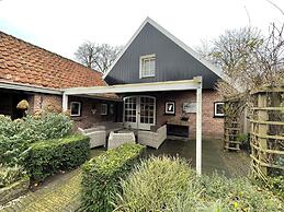 Farmhouse With Turkish Steam Bath