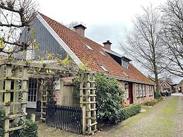 Farmhouse With Turkish Steam Bath