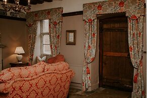 Allington Manor
