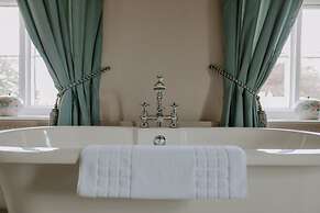 Allington Manor