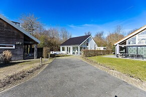 Beachfront Coastal Villa in Renesse for 6