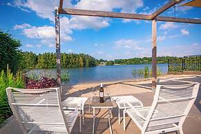 Water Villa, Sauna & Beach