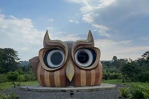 Animal Glamping