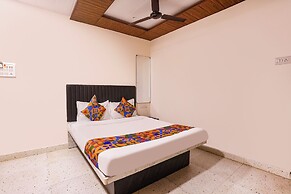 Fabhotel Nilsa