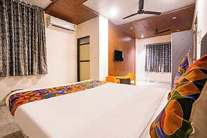 Fabhotel Nilsa