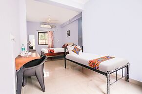 Fabhotel Shadowline