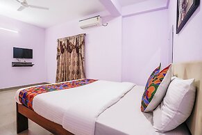 Fabhotel Shadowline