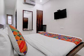 Fabhotel Blue Inn