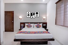 Fabhotel Blue Inn