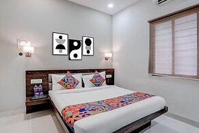 Fabhotel Blue Inn