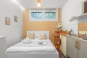 Studio Champs-Élysées Arc Retreat