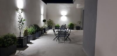 CASA MIMI APARTHOTEL