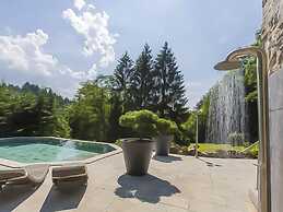Luxury Ardennes Villa With Pool and Sauna
