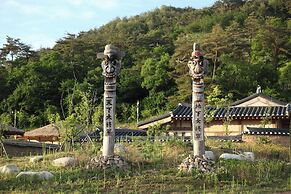 Cheongsong HANOK HOTEL ANN