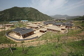 Cheongsong HANOK HOTEL ANN