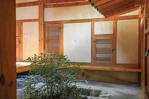 Cheongsong HANOK HOTEL ANN